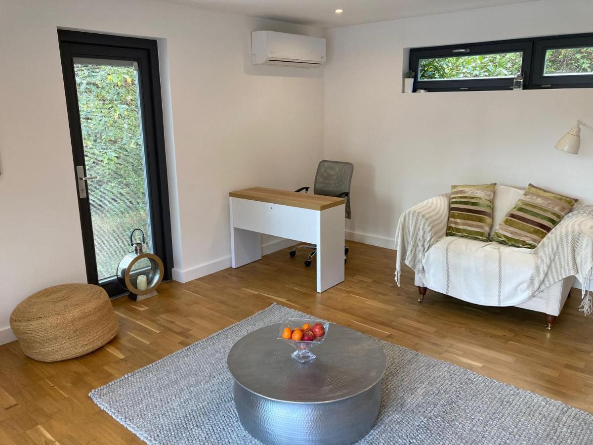 カンタベリーIndependent Rural Detached Annexe With Free Private Parkingアパートメント エクステリア 写真