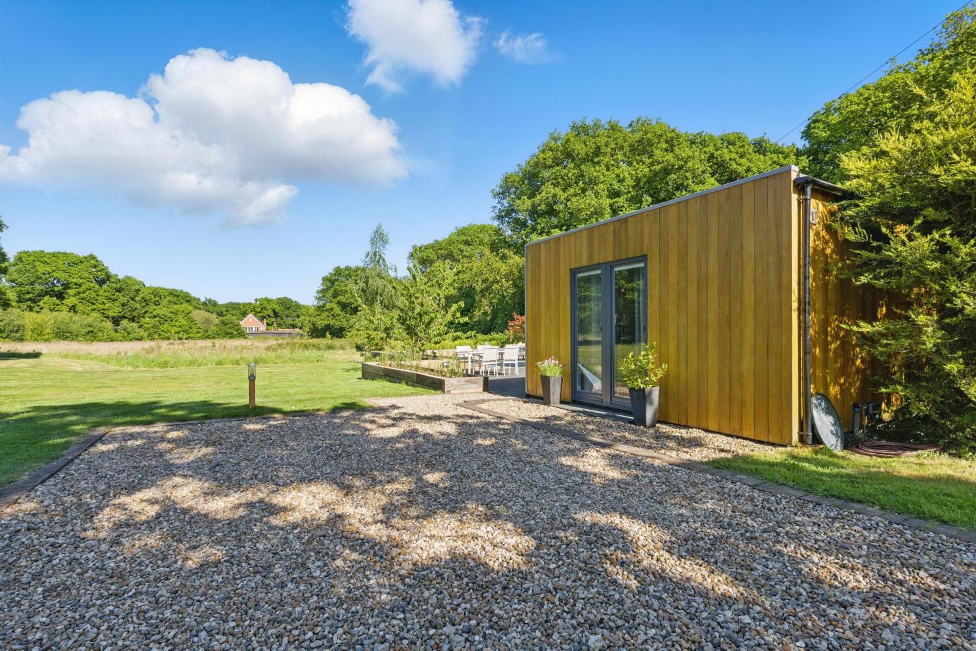 カンタベリーIndependent Rural Detached Annexe With Free Private Parkingアパートメント エクステリア 写真